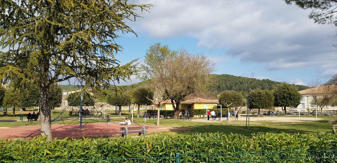 "Le Charme Provencal" - Studio 4 Couchages Classe 2 Etoiles - Axelle Loc'Appart Lorgues Bagian luar foto
